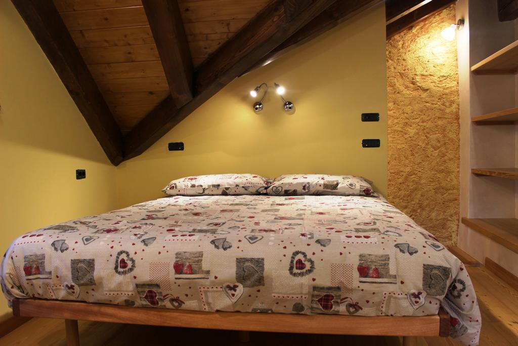 Maison Leveque บรุสซอน ภายนอก รูปภาพ